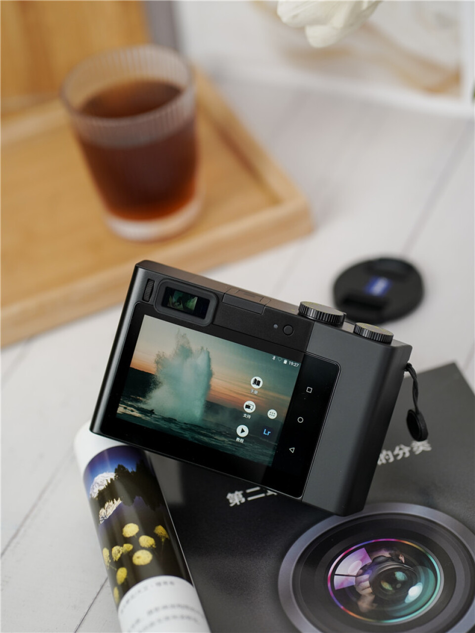 ZEISS蔡司ZX1多功能便携式数码相机高清一体相机(zeiss蔡司官网三坐标),第3张