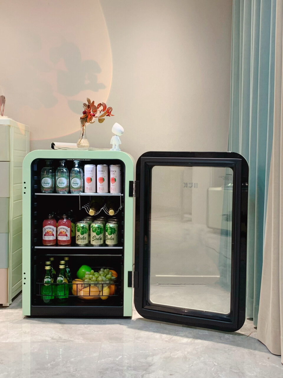哈士奇冰吧单门家用冷藏冰吧茶叶保鲜柜冰箱迷你型恒温大容量立式冷柜小冰柜家用SC-130RBA-S薄荷绿,第2张