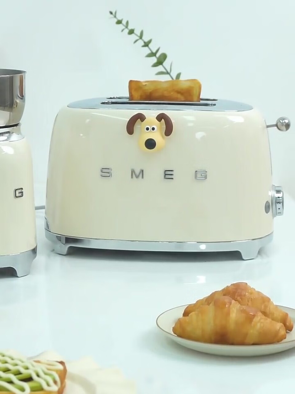 SMEG 斯麦格 意大利进口 复古烤面包机不锈钢 吐司机多士炉 TSF01多色可选 奶白色,第4张