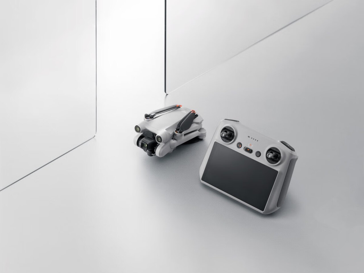 大疆 DJI Mini 3 Pro 带屏遥控器版无人机轻巧型航拍能手 遥控飞机航拍器 智能高清专业航拍,第4张