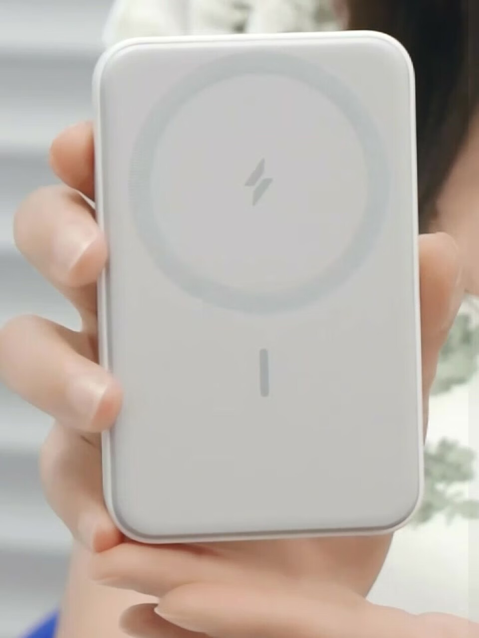 Anker安克 苹果磁吸充电宝magsafe便携 无线随身充电宝苹果专用自带Type-C线 适苹果iPhone141312 云石白,第3张