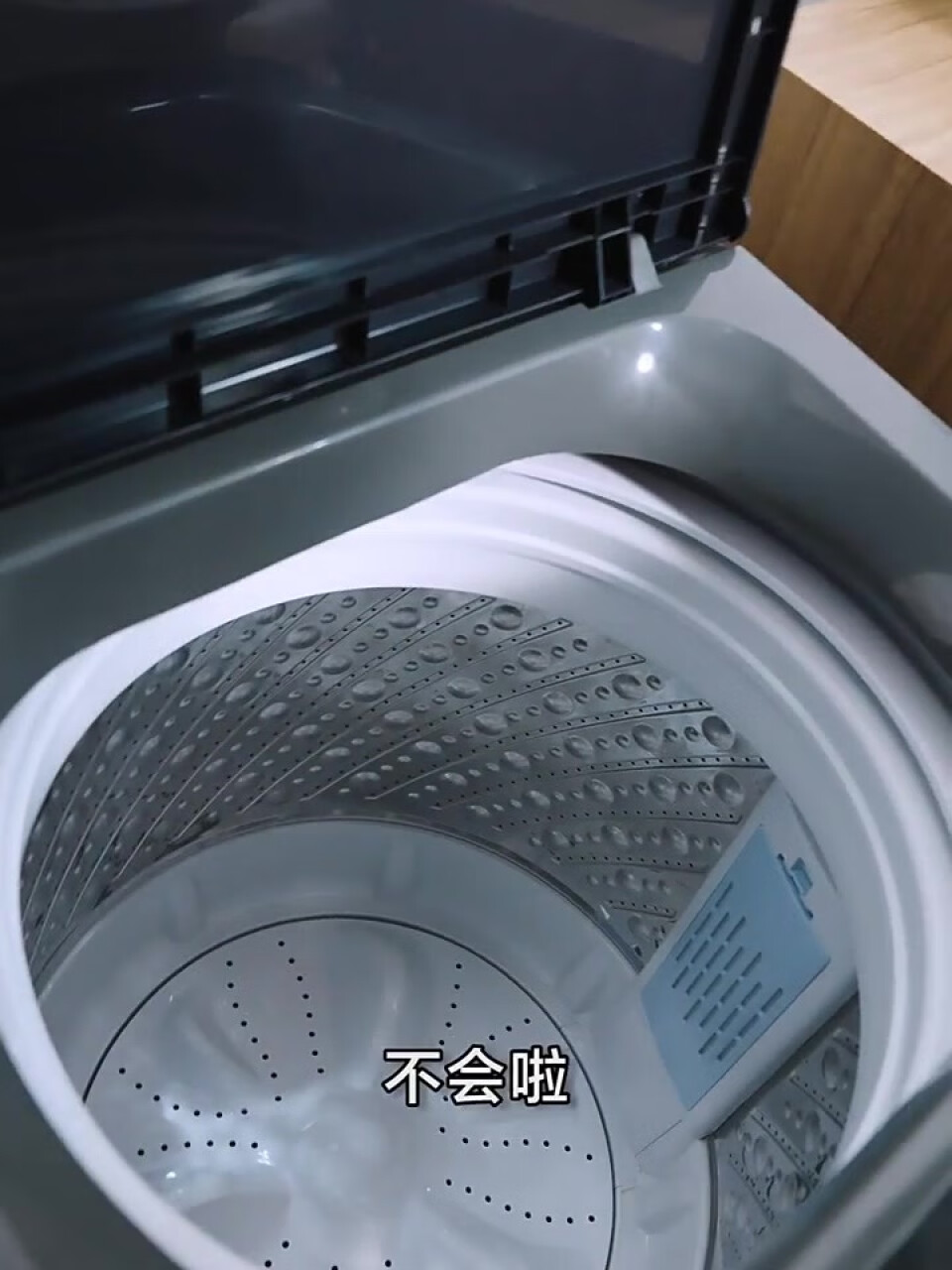 海信(Hisense)波轮洗衣机全自动 以旧换新10公斤升级钛晶灰大容量 家用租房 健康除螨洗 桶自洁HB100DF56(海信电视机24小时服务热线电话),第4张