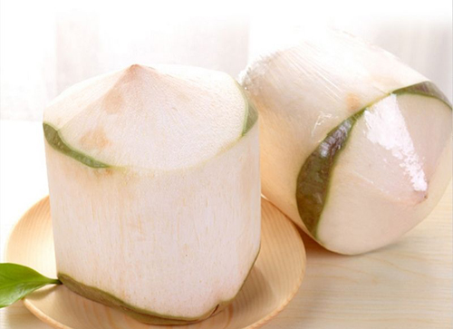 椰青怎么吃 椰青的营养是什么