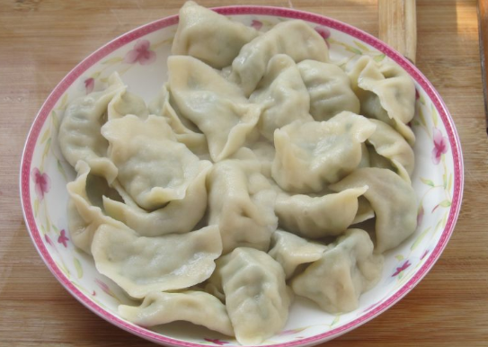 一斤韭菜能包多少饺子韭菜饺子肉菜的比例 京东