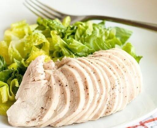 鸡胸肉怎么做不柴如何煮鸡胸肉不柴
