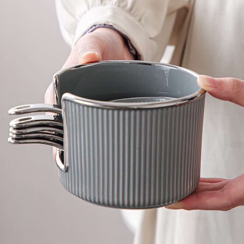 �ͳּ���պ�ϵ��߶�ζ�����͵��׵����������С���ӾƵ�պ������װ �̰�ɫ���b 11.5cm