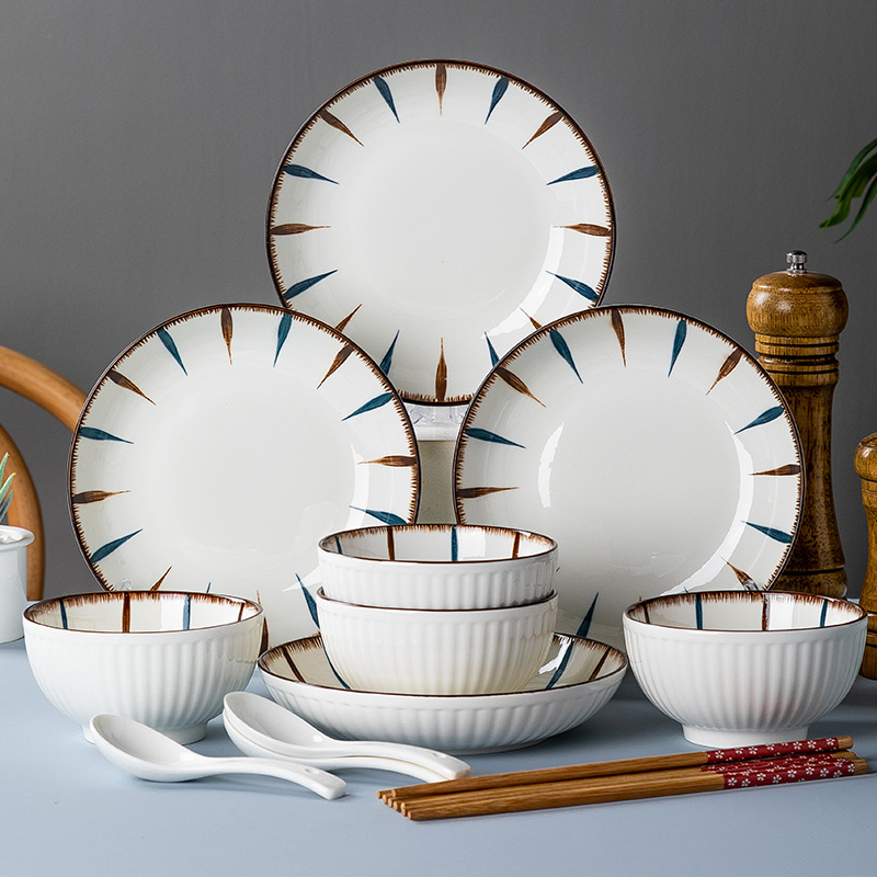尚行知是 陶瓷碗家用盘子吃饭碗筷组合盘子简约日式家用现代餐具套装 4碗4盘4勺4筷 蓝禾竖纹