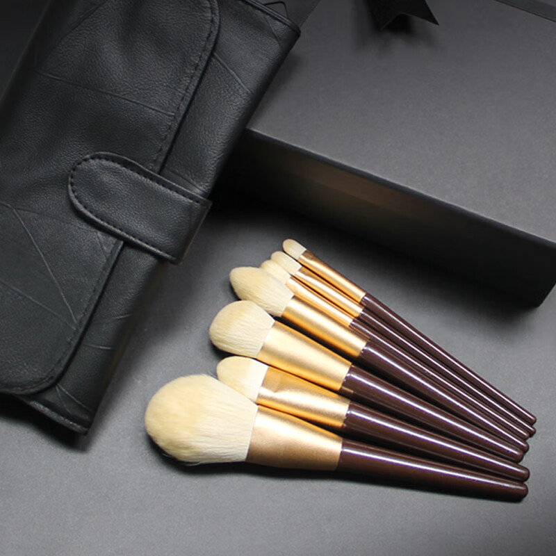 �żң�UPLUS�������»�ױˢ��װ13֧��ˢ�������Ӱˢ���ˢɢ��ˢ��Ӱˢ 98.9Ԫ