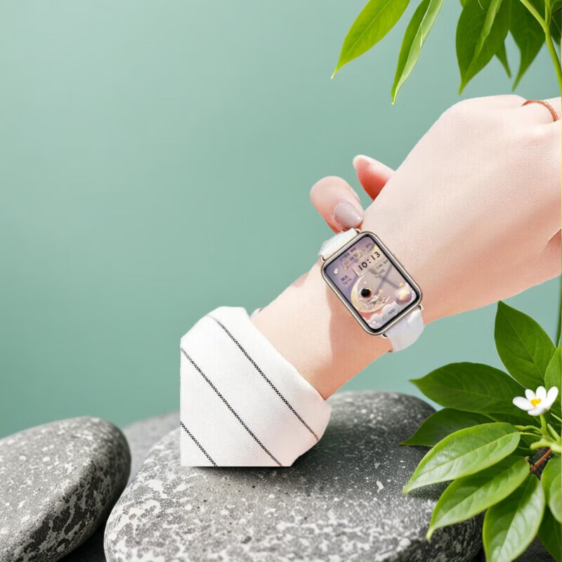 ΪŮƼΪֱŮʿWatch Fit˶2˯NFCɨ븶Ѫ520 ¹-ɹ͸ֱ+̫˱ 1079Ԫ