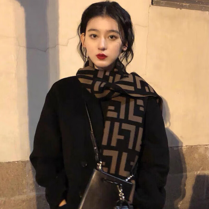 ������������˹����2025���¿�Χ��Ůʿ�������ñ�ů���Χ������������Ů������ CKΧ��-��ɫBrown����а�װ��