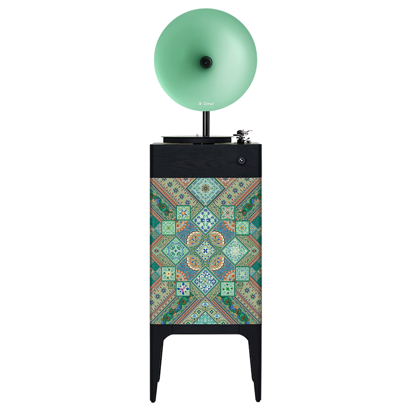 ����ʫ��Fennessy�� Donut ����ͼ�����������ڽ���Ƭ���ִ�HiFi������������������ ����