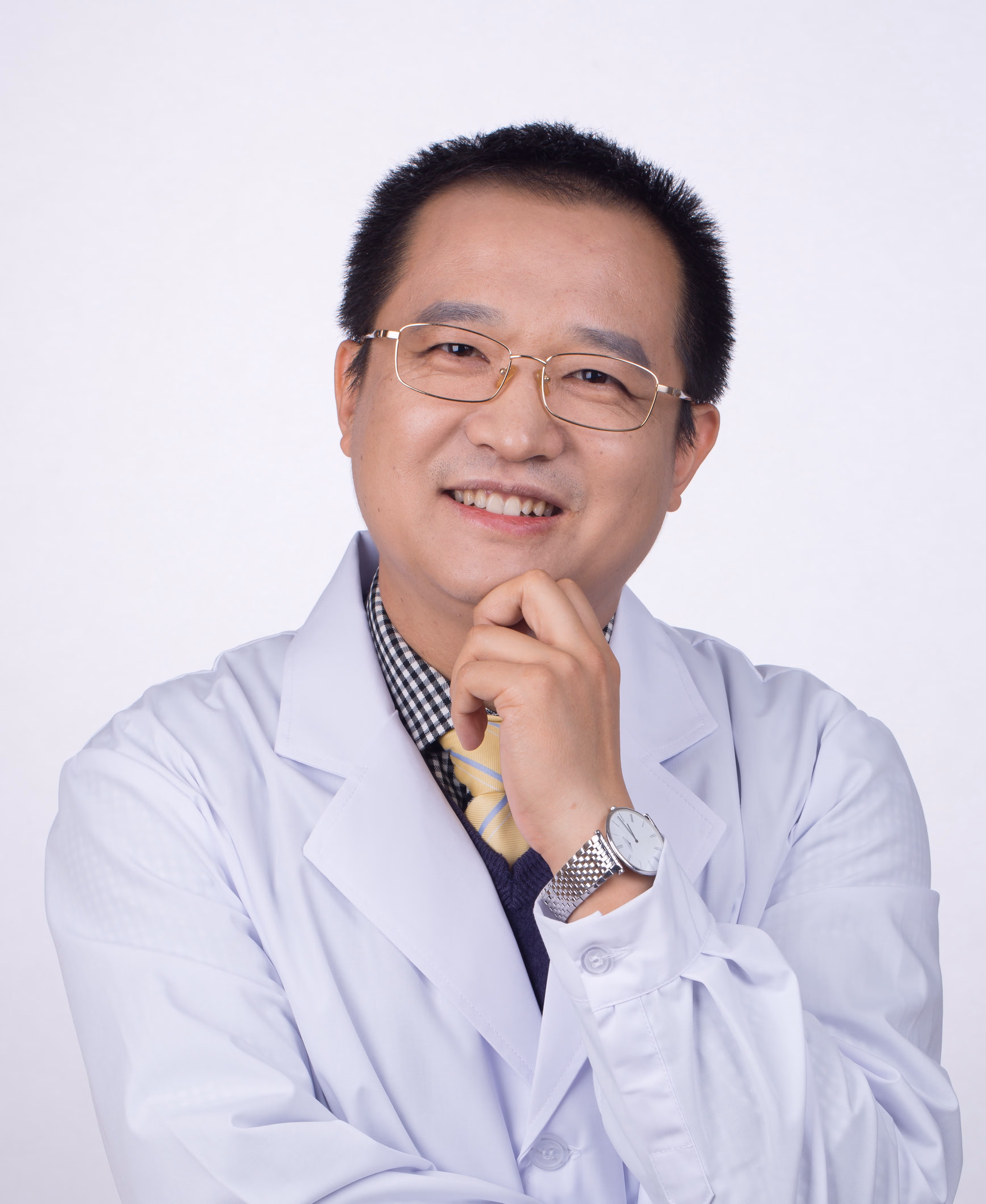 关于首都医科大学附属北京口腔医院先生医生问诊(今天/挂号资讯)的信息