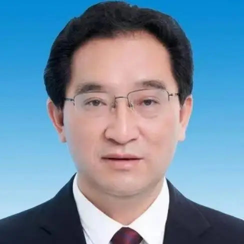 杨德钱