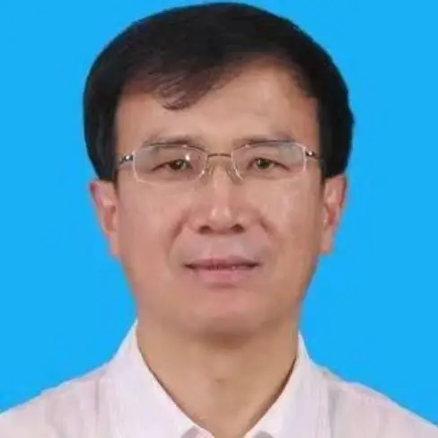 李小军